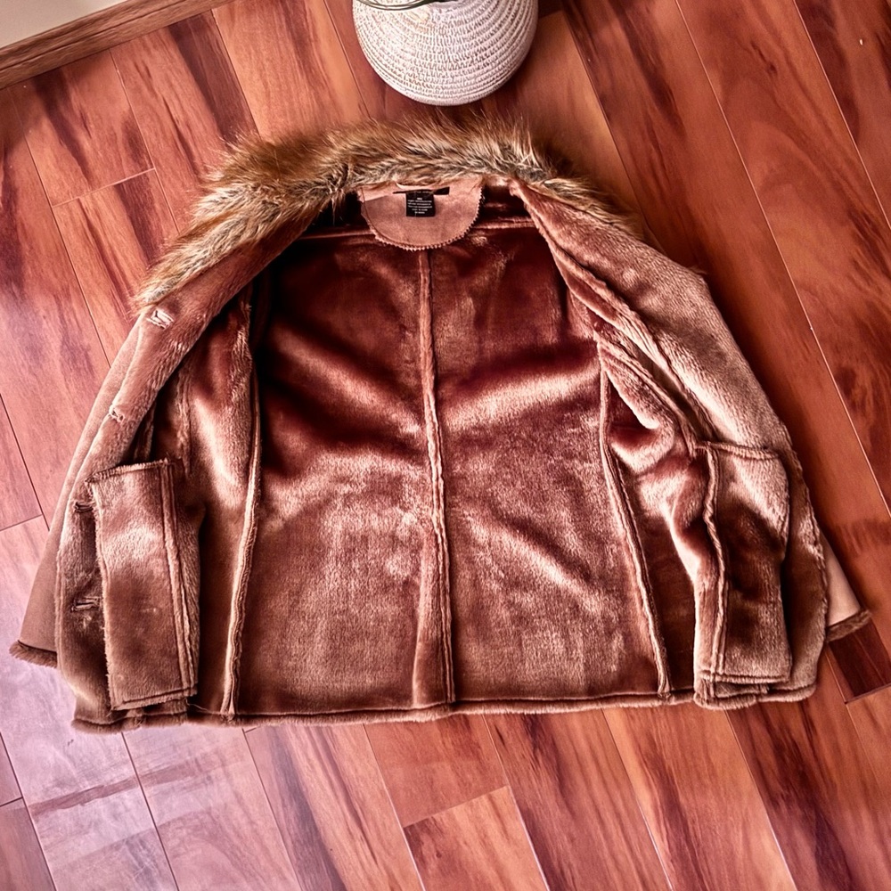 Anisette Women's Tan Suede with Faux Fur Collar & Faux Fur Lined Coat - Picture 6 of 6